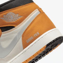 Jordan 1 High Element GoreTex Light Curry