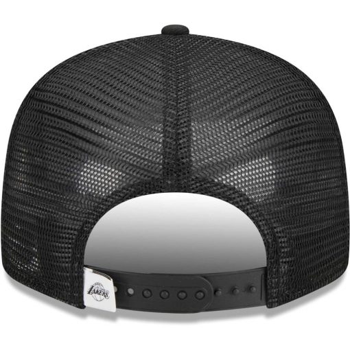 Los Angeles Lakers New Era 9FIFTY Snapback Trucker Hat Black